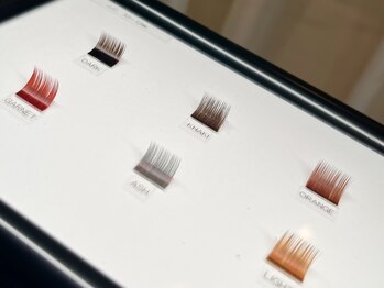 ビューチェ アイラッシュ(Beauce eyelash)/ブラウンカラー