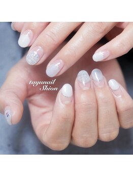 たゆ ネイル(たゆnail)/冬のマグネットフレンチネイル