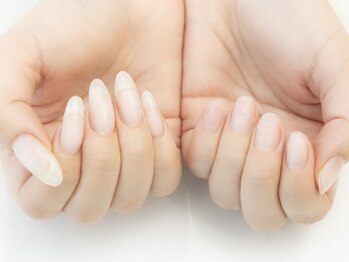 ネイルサロン ディーバ 梅田エナ店(Diva)の写真/≪まずは2回通ってみて下さい≫初回価格2回迄同価格◎【通い続ける程自爪が強くなる】爪を育てるサロン！