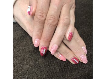 ヒトミネイルズ(Hitomi Nails)/