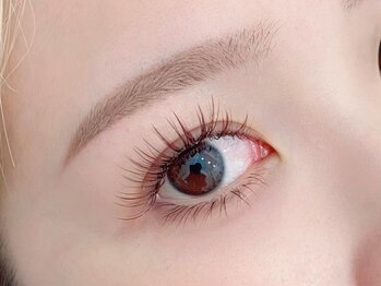 レヴ 草加店(LEV.)の写真/美容室併設サロン♪髪の毛もまつ毛も眉毛も同日に◎忙しい大人女性のキレイを叶えます!2回目以降もお得に☆