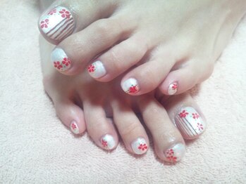 アムルーズ(Amoureuse)/ネイルデザイン