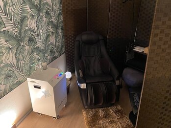 青梅やわらか整体/照明を落とした環境での水素吸入