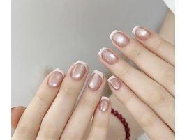 水光ネイル　フレンチ