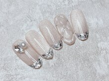 フォルトゥーナ 神田(Fortuna)/ガラスフレンチキルティング