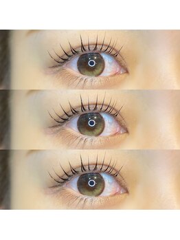 ラプレ(Lapule)/ケラチンラッシュの艶感♪