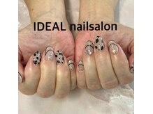 イデア(IDEAL)/モノクロアニマルネイル