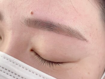 マユカ 浜松東店(Mayuka)/左右対称に書くのが難しい…