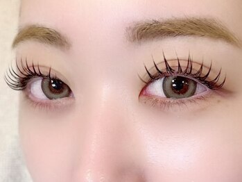エメローズ 大宮店(AIMEROSE)の写真/オフ無料毛質選択可!130本¥4400～モチ重視“LEDコ-ティングまつエク“¥5280☆上下パーマ¥5500もおすすめ◎