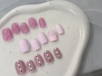 ローラポンポニー(Laura pomponnee)の写真/質感やコントラストにこだわったデザインを多数ご用意♪絵画アートネイルも楽しめる◎自分だけの指先に…★