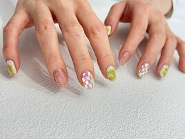 春ニュアンスネイル