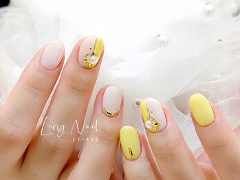 バターイエロー 夏ネイル