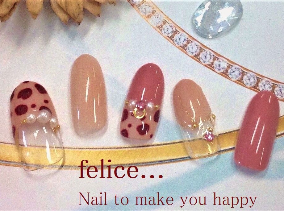 ネイルチップオーダー レオパードネイル 秋ネイル ピンクネイル 豹柄 オーダーネイル🐆🩷 #ネイルチップ#ネイルチップ販売#ネイル