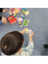 かおりビューティサロン/お子さまは、付添って見守ります