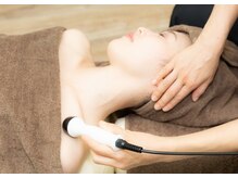 ワクワクボディクリニック 二俣川店(WAKUWAKU BODY CLINIC)/まるで首輪？デコルテたるみケア