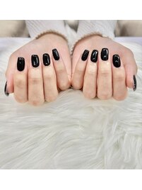 ブラックシンプルネイル