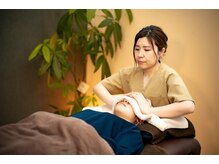 大人気のドライヘッドスパ。落ち着いた雰囲気の中で受けられます