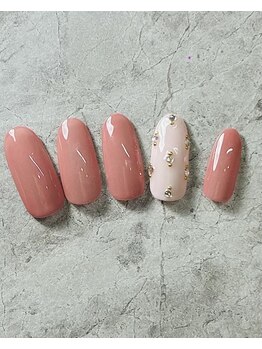 シンプル可愛いネイル