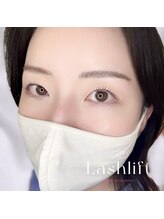 リリージョワ(Lily joie)/立ち上げカールまつ毛パーマ