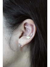 ステイゴールド(STAY GOLD)/耳つぼジュエリーデザイン