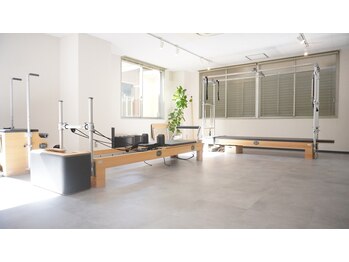ピラティススタジオ(Pilates studio 26)/スタジオ