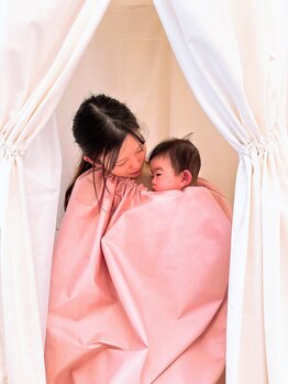 ソルドット(Sol.)/ローズ蒸しテントで産後ケア