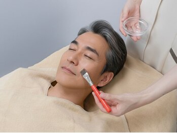 ビューティーリバース FORMEN 東戸塚店の写真/【ララピール肌質改善】次世代ピーリングで毛穴ゼロ！話題の韓流肌管理でなめらか肌へ