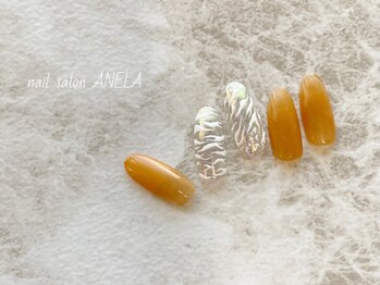 アネラ(ANELA)/ゼブラ柄ネイル