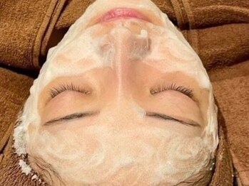 Private Salon MYU【まつげパーマ/マツエク/ネイル/フィルイン/パラジェル/毛穴洗浄】の写真/【初回￥3300～★】毛穴の汚れをごっそり洗浄しツルスベ美肌に◎キメの整ったお肌へと導きます♪