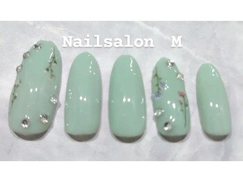 ネイルサロン M/定額ネイル 6210円