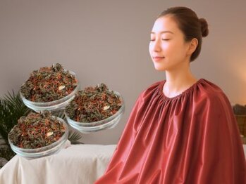 美座ノ女 梅田 淀屋橋本店の写真/夏だからこそ、内側から整える「よもぎ蒸し」冷房や冷たい飲食で陥る、「隠れ冷え」をよもぎ蒸しで改善♪