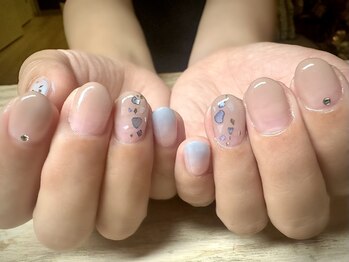 アミュリー ネイル アトリエ(Amury nail atelier)/シェル グラデーション シンプル