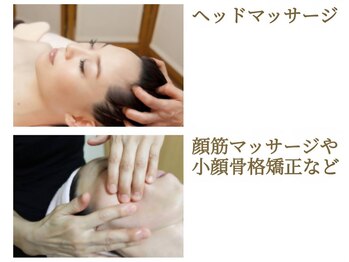 シェリング/フェイシャルパック中の施術