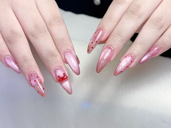 アールズネイル(R-s nail)の写真/【元町駅徒歩5分】落ち着いた空間で、透明感たっぷりの上品ネイルを。持ち込みデザイン8,800～