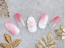 ネイルサロンアンドスクール ミュー(Nail Salon & school mieux)/ぷっくりフラワーネイル