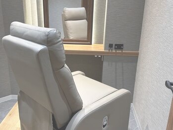 アイビー 盛岡店(eyebee)の写真/東京で話題の【目元専門店】eyebeeが盛岡に！完全個室でゆったり寛ぎながら、貴方の"キレイ"をサポート☆