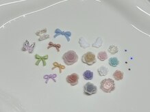 かわいいトレンドのパーツ多数取り揃えております☆