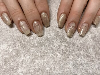 モネネイルズ(MONET NAILS)の写真/大人女性に贈る飽きのこないシンプルデザインで、指先から日常を彩りませんか★