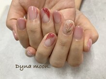 ダイナ ムーン(Dyna moon.)/チューリップネイル