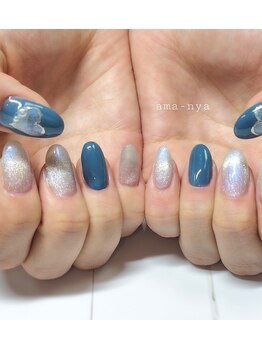アマーニャ(ama-nya)/青と白 マグネットハートネイル
