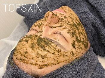 トップスキン 栄(TOPSKIN)の写真/【経験豊富なプロが施術】30代40代以降の気になるシミやたるみを一気に改善！肌質改善専門の本格美肌ケア☆