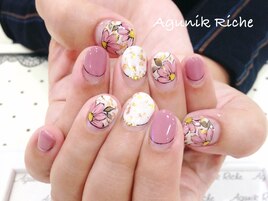 【秋桜ネイル】