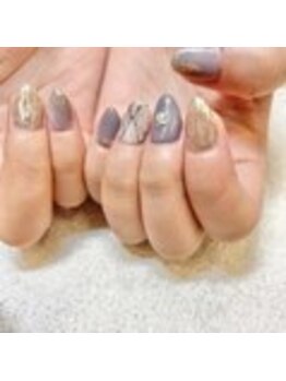 ニュアンスネイル