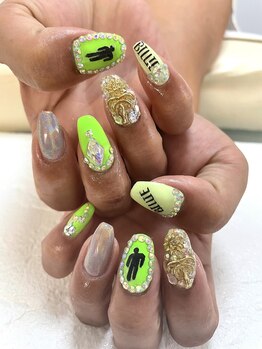 ジェルネイルステラ(gel nail Stella)/蛍光カラーでギラギラ