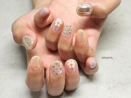 アシンメトリーニュアンスネイル