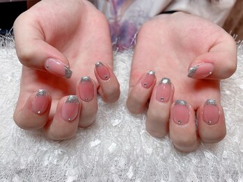 レアネイル 新宿(le'a nail)/ラメフレンチネイル