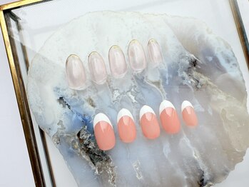 サーティースリー 横浜元町(Thirty3)の写真/この冬、ネイルであなたの指先を華やかに☆シンプルなワンカラーネイルで自分らしいスタイルを楽しもう♪