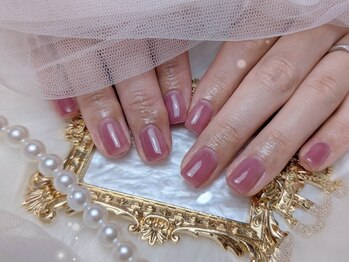 シェリエ(She'rie by Ange)の写真/【カラー・パーツ豊富にご用意あり◎】シンプルでも目を引く、ワンランク上の洗練されたネイルをご提供♪
