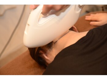 シャーロック(4869Sherlock)/脱毛施術風景