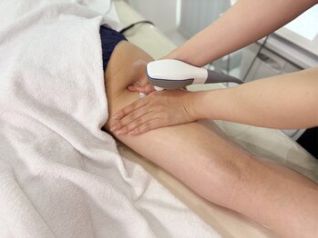 ノット(KNOT)/足のむくみからヒップアップまで